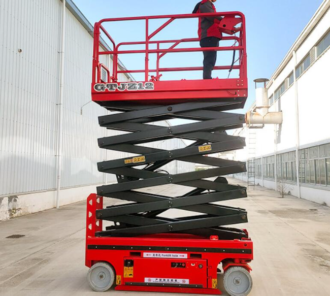 三门峡自行走移动式升降机